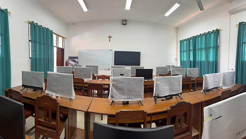 Multimedia Laboratory (C2-02)